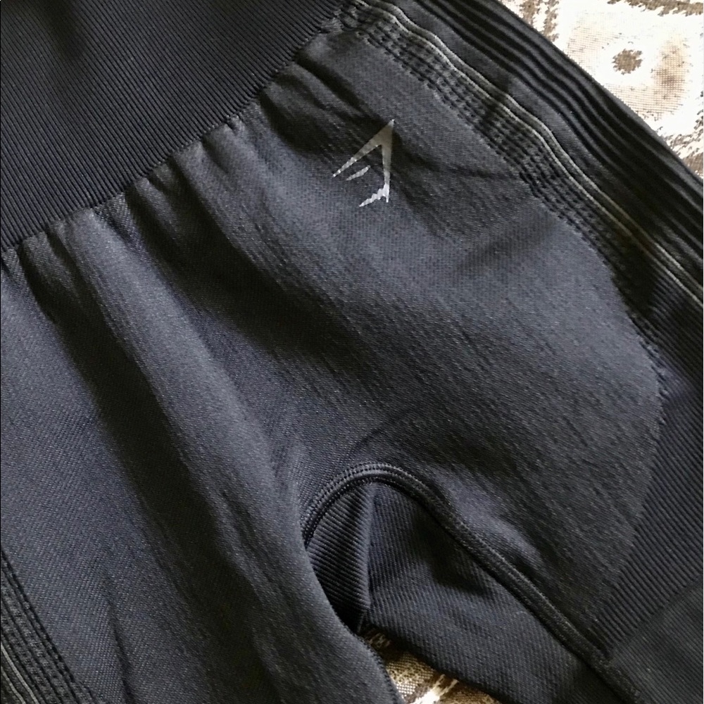 - Gymshark ultra seamless shorts
